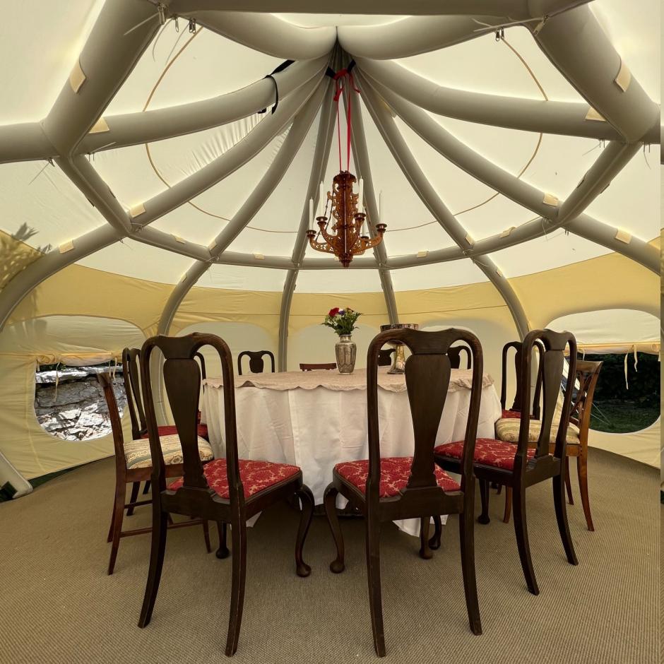 Inflateable Dining tent